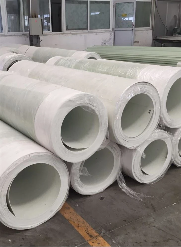 Tralier için Yüksek Parlak Beyaz Pürüzsüz Fiberglas Rulo